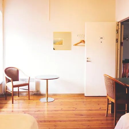 Hostel Uus 3 Parnu